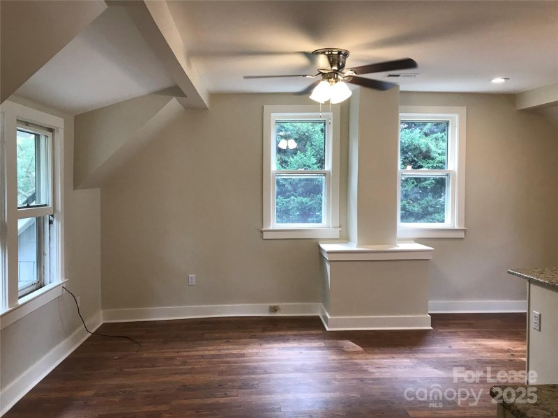 Property image 5 of 52 Cumberland Avenue in Montford, Asheville, NC 28801