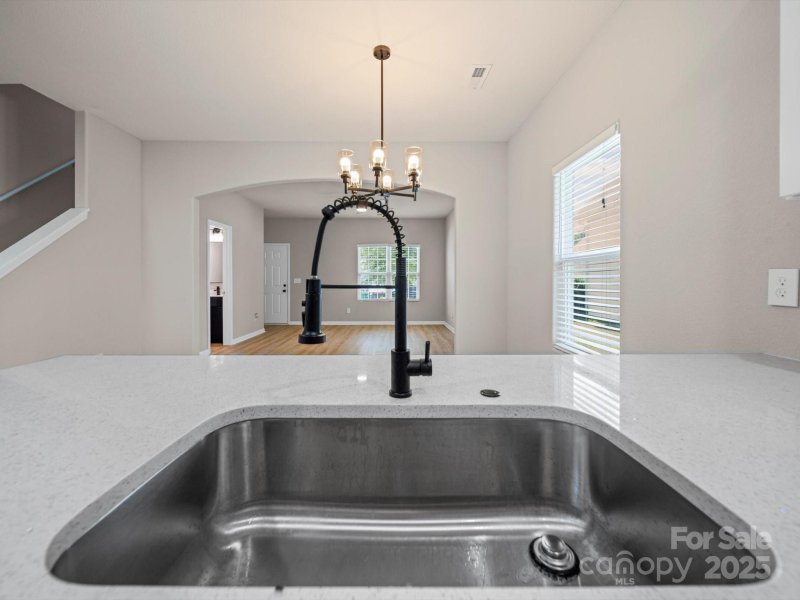 Property image 5 at 8516 Paw Valley Lane, Charlotte, NC 28214