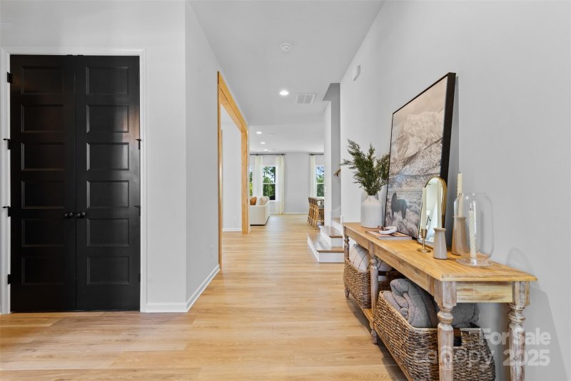 Property image 3 at 18027 Wilbanks Drive, Charlotte, NC 28278