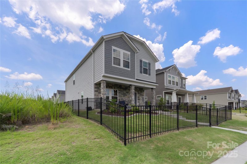 Property image 4 at 135 Orson Oaks Lane, Pineville, NC 28134