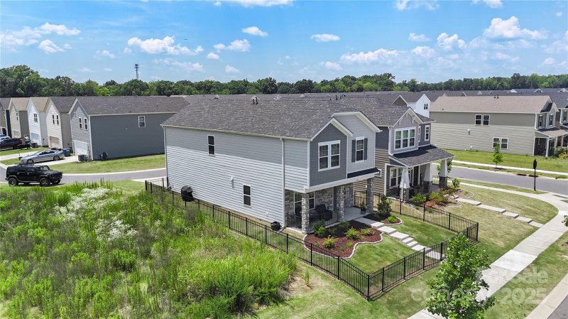 Property image 5 at 135 Orson Oaks Lane, Pineville, NC 28134