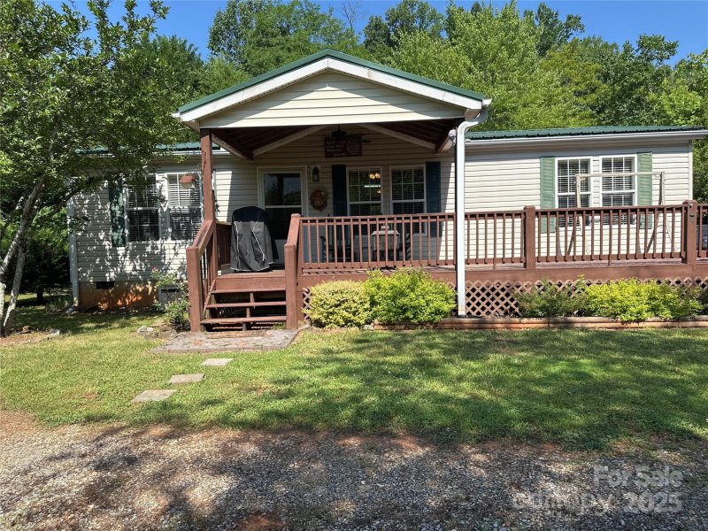Property image 3 at 108 Scenic Drive, Bryson City, NC 28713