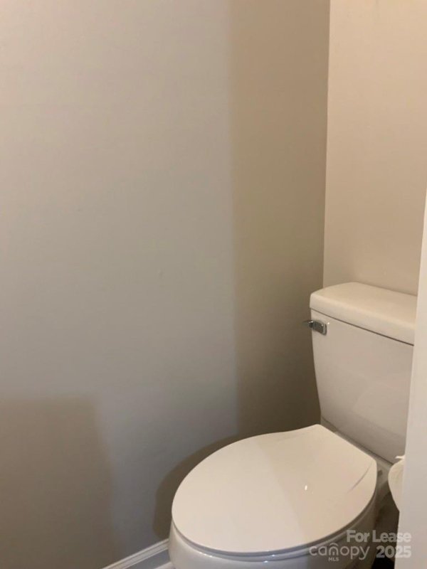 Property image 4 of 6260 Old Pineville Road in Carriage House, Charlotte, NC 28217