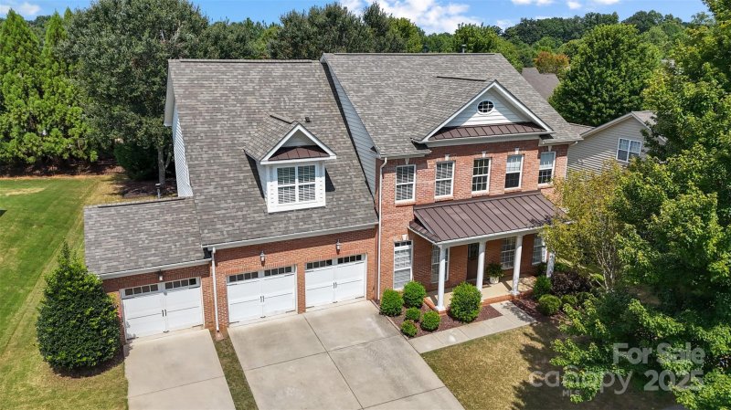 Property image 2 of 646 Quicksilver Trail in Reserve at Gold Hill, Fort Mill, SC 29708