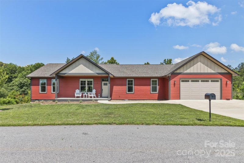 Property image 5 at 11 South Pine Drive, Weaverville, NC 28787