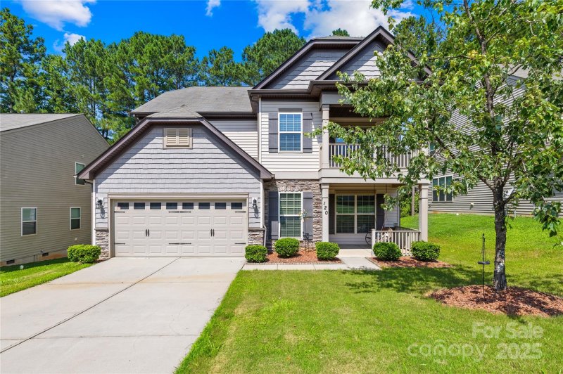 Pine Forest, Statesville Community