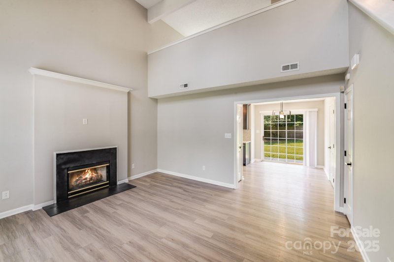 Property image 4 at 5417 Timbertop Lane, Charlotte, NC 28215