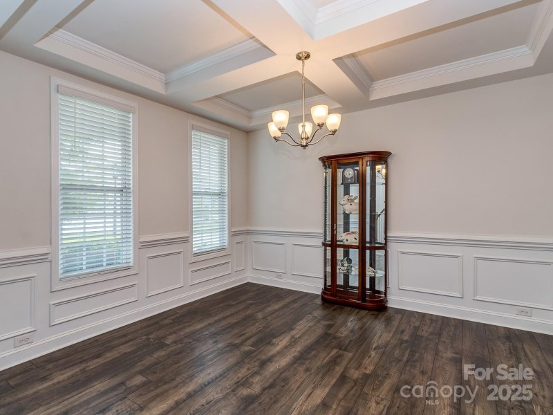 Property image 3 at 124 W Americana Drive, Mooresville, NC 28115