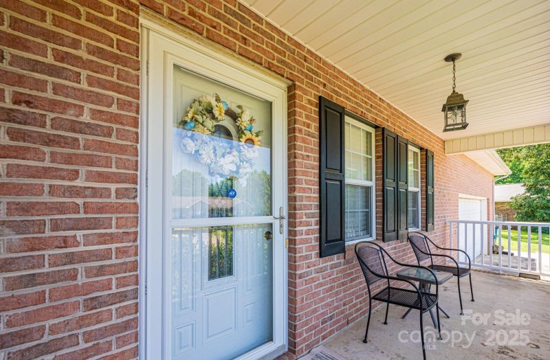 Property image 4 at 4128 River Run Circle, Hickory, NC 28602