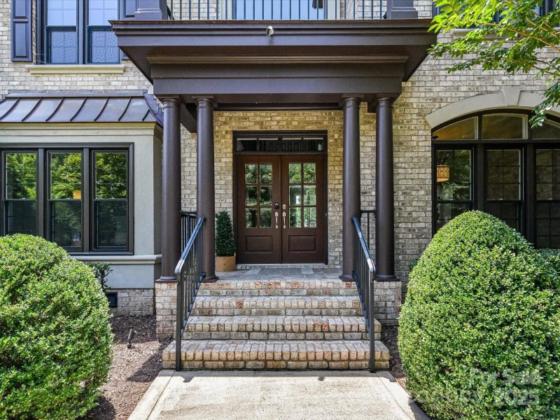 Property image 3 at 18618 Rollingdale Lane, Davidson, NC 28036