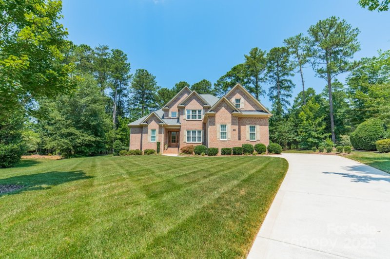 Property image 2 at 7671 Bermuda Hills Lane, Denver, NC 28037