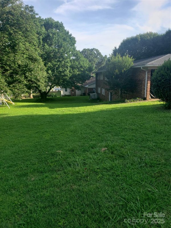 Property image 3 at 1628 Cecelia Drive, Gastonia, NC 28054