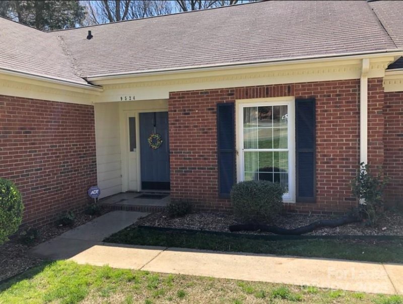 Property image 2 at 9524 Deer Spring Lane, Charlotte, NC 28210