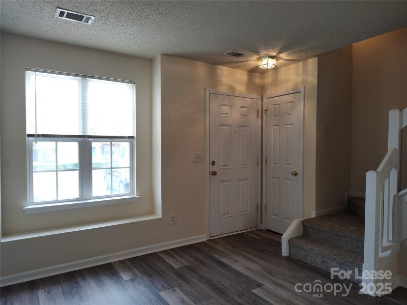 Property image 3 at 3209 Blythe Ridge Court, Charlotte, NC 28213