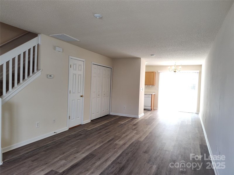 Property image 5 at 3209 Blythe Ridge Court, Charlotte, NC 28213