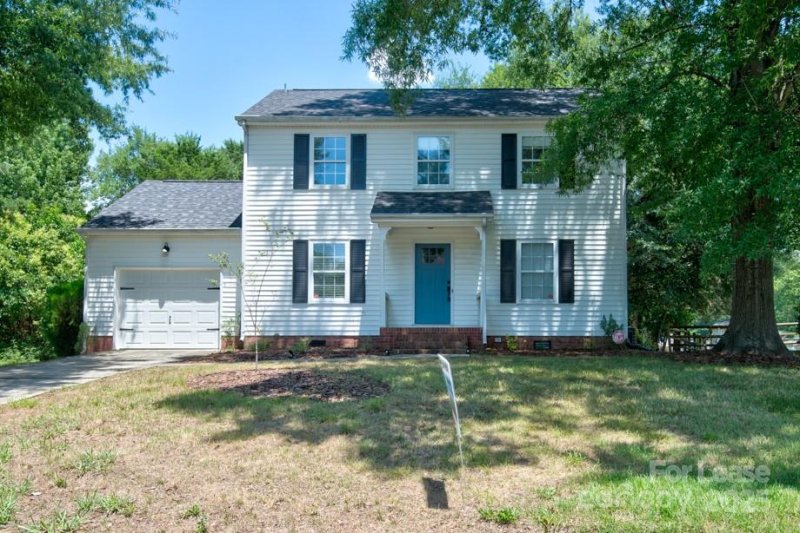 11205 Vintage Lane