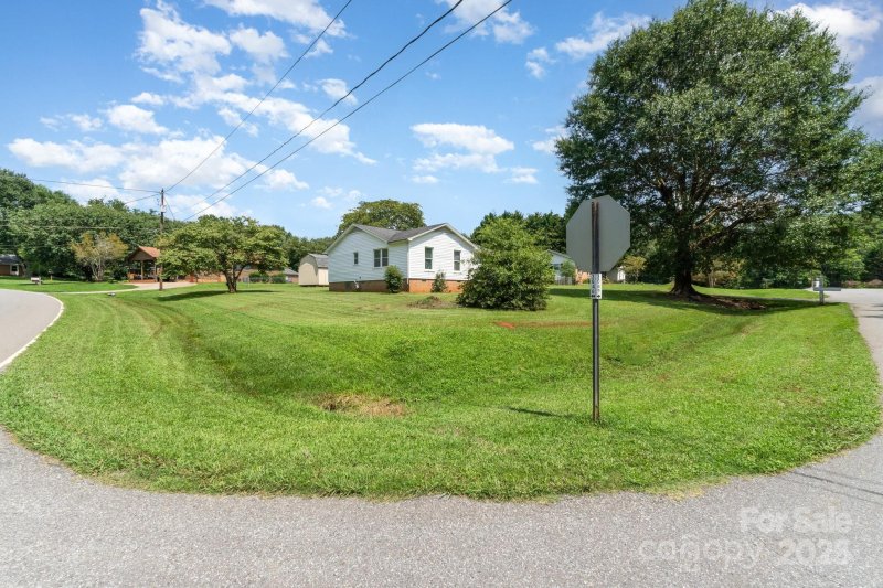 Property image 2 at 4816 Buckeye Lane, Gastonia, NC 28056