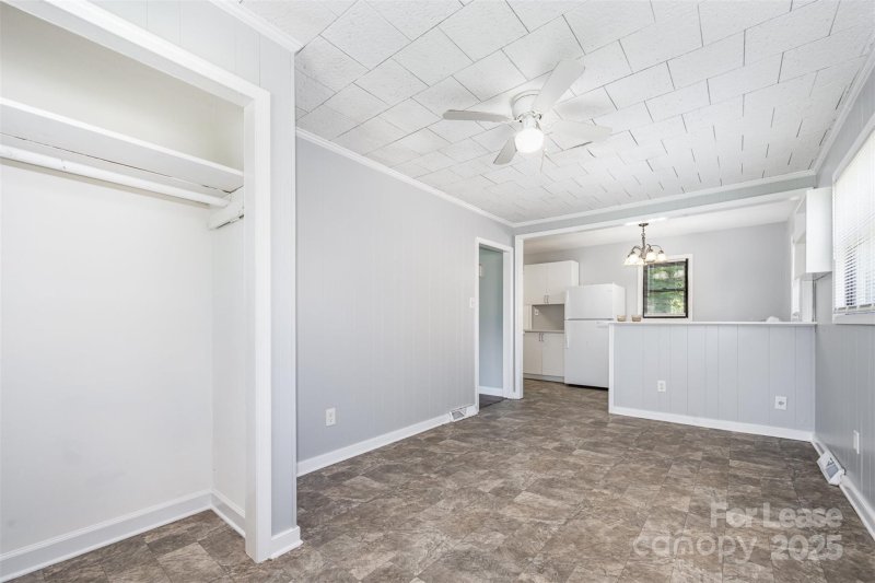 Property image 5 at 1101 Mona Drive, Charlotte, NC 28206