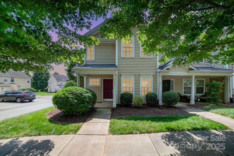 Property image 2 at 17729 Trolley Crossing Way, Cornelius, NC 28031