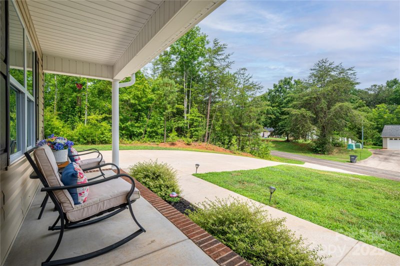 Property image 3 at 2921 Heavners Farm Court, Lincolnton, NC 28092