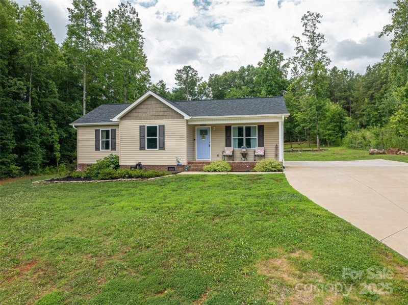 Property image 5 at 2921 Heavners Farm Court, Lincolnton, NC 28092