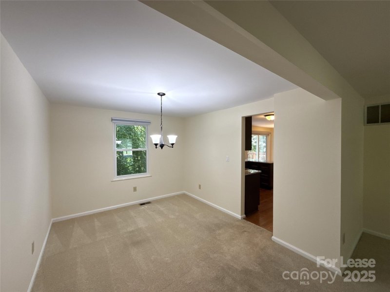 Property image 3 at 6616 Wannamaker Lane, Charlotte, NC 28226