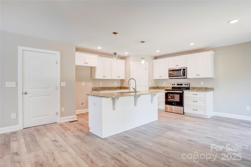 Property image 5 at 206 N Kayla Drive, Salisbury, NC 28146