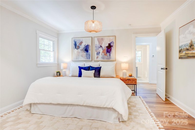 Property image 3 at 4226 Raney Way, Charlotte, NC 28205