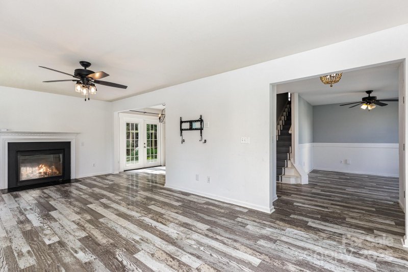 Property image 3 of 12250 Wallace Ridge Drive in Stoney Creek, Charlotte, NC 28269