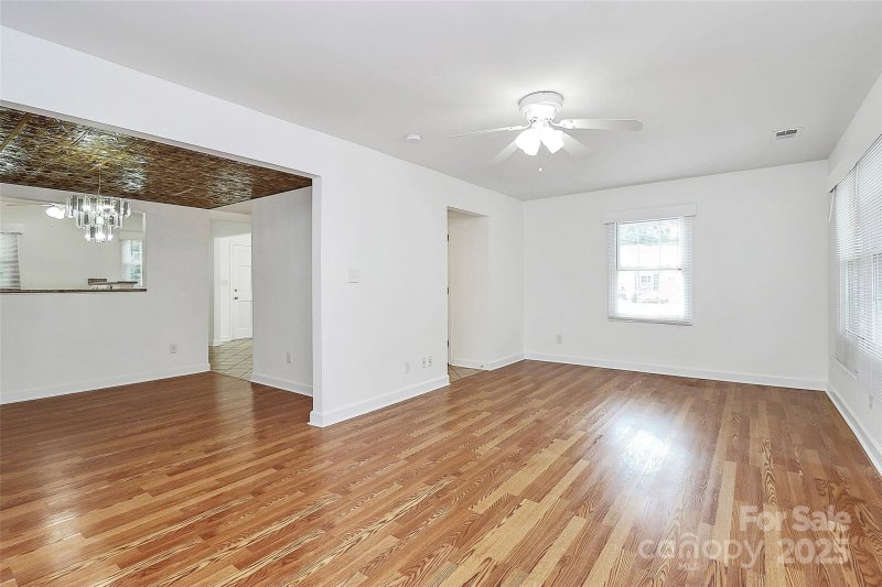 Property image 5 at 8062 Knights Bridge Road, Charlotte, NC 28210