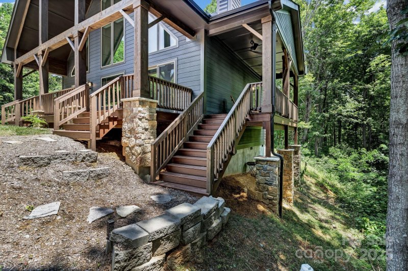 Property image 5 of 306 Feather Falls Trail in Catawba Falls Preserve, Black Mountain, NC 28711