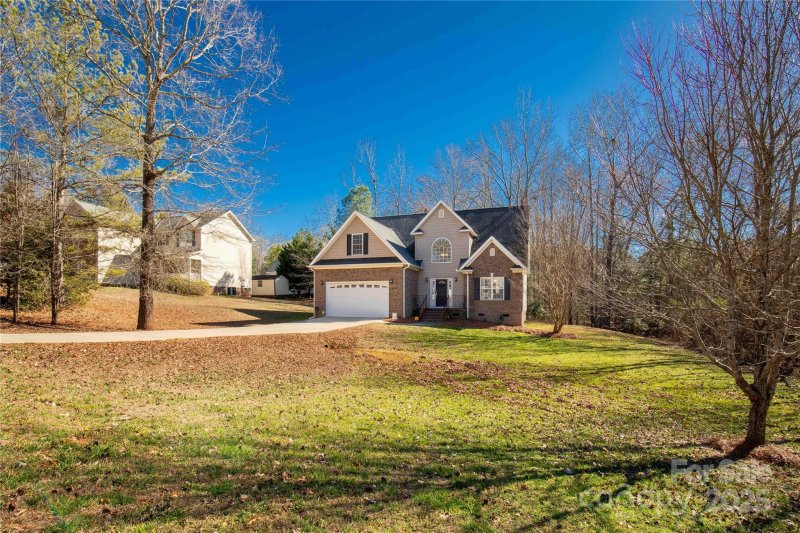 Property image 2 of 4114 Flint Drive in Shiloh Commons, Lancaster, SC 29720