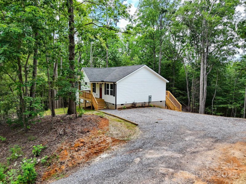 Property image 2 at 331 Haven Ridge Lane, Marion, NC 28752