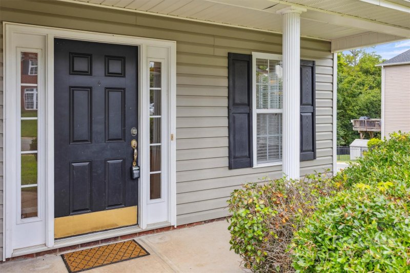 Property image 2 at 400 Riverfront Parkway, Mount Holly, NC 28120