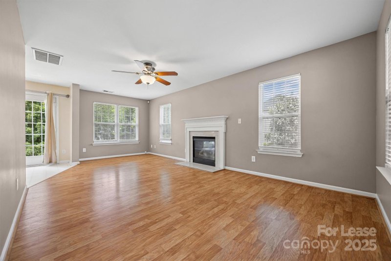 Property image 4 at 400 Riverfront Parkway, Mount Holly, NC 28120