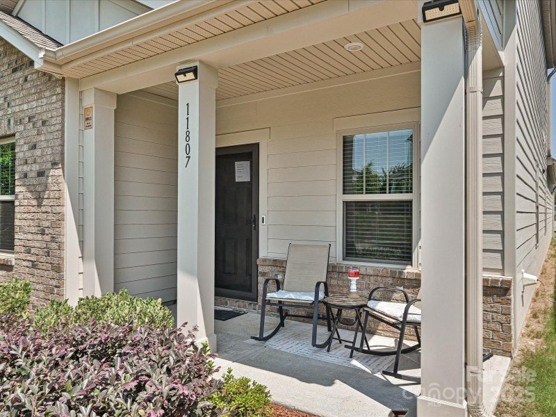 Property image 2 of 11807 Midnight Way in Stoneybrook Station, Huntersville, NC 28078