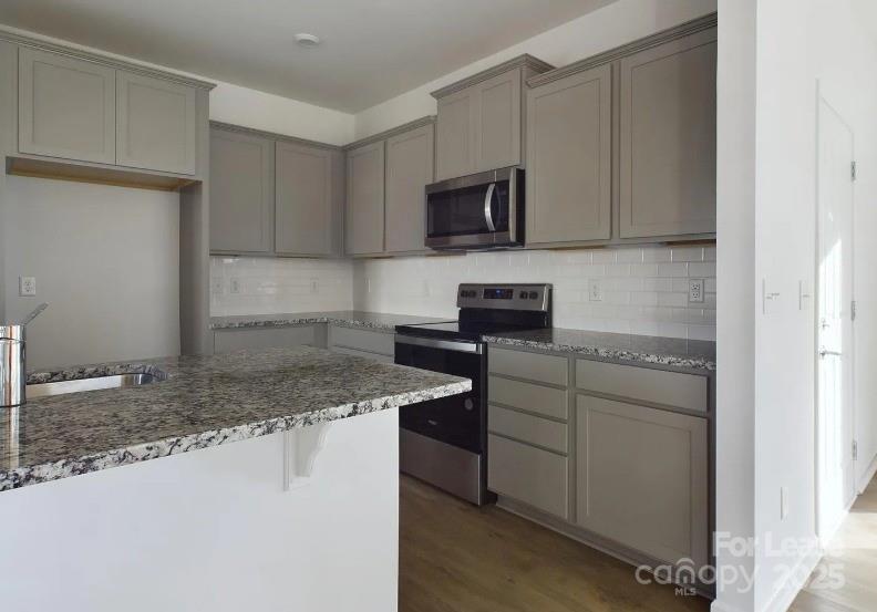 Property image 5 at 16216 Leading Street, Charlotte, NC 28273