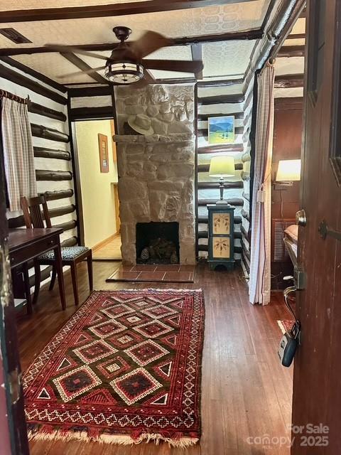 Property image 3 of 10 Rhododendron Drive in Homeland Park, Asheville, NC 28805