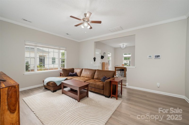 Property image 4 of 12223 Savannah Garden Drive in Savannah Townhomes, Charlotte, NC 28273