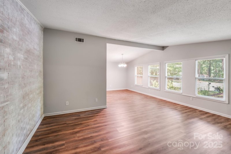 Property image 2 at 6513 Old Post Road, Charlotte, NC 28212