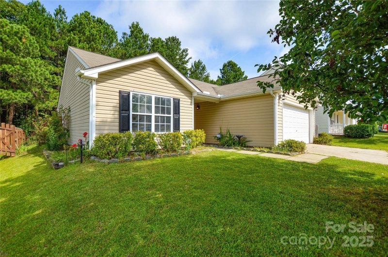 Property image 2 at 1312 Shenandoah Circle, Rock Hill, SC 29730