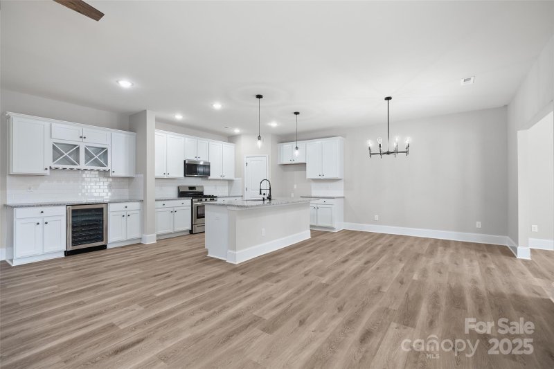 3926 Litchfield Road