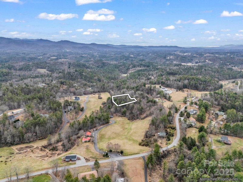 Property image 5 of 9999 Gabriels Creek Road in Settlers Cove, Mars Hill, NC 28754