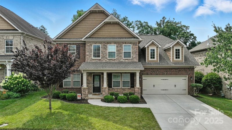 Christenbury Village, Concord Community