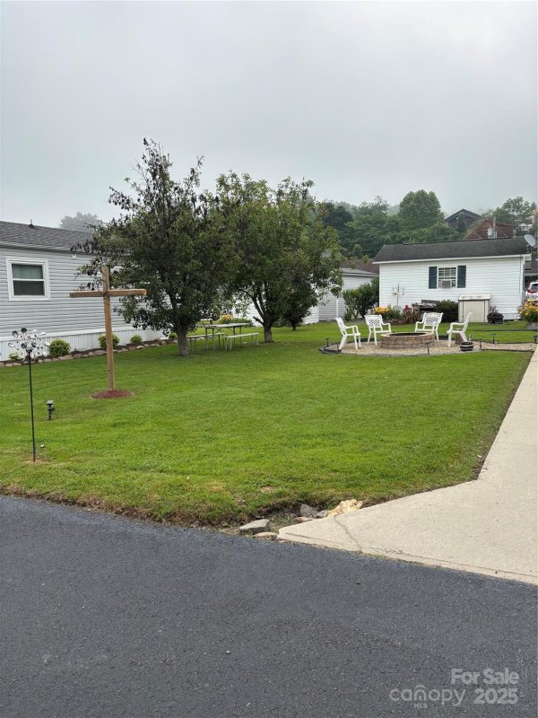 Property image 2 at 37 Strollers Lane, Waynesville, NC 28785