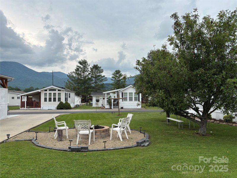 Property image 4 at 37 Strollers Lane, Waynesville, NC 28785