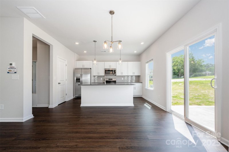 Property image 4 of 1209 Cathey Road in Sadler Village, Charlotte, NC 28214