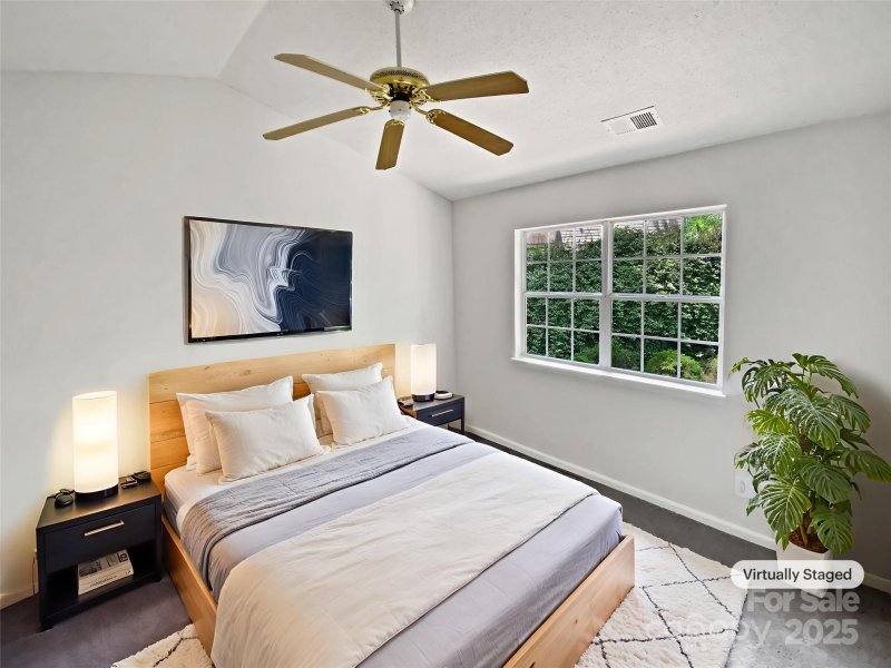 Property image 4 at 9121 Charminster Court, Charlotte, NC 28269