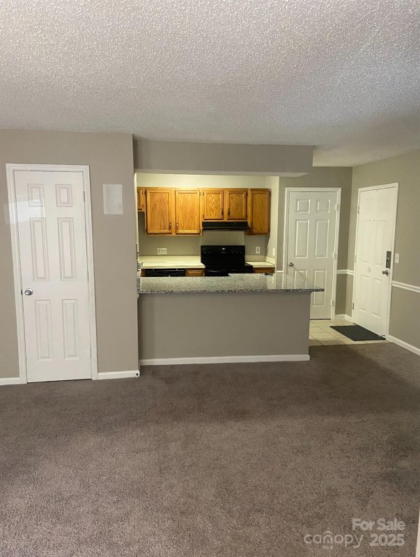 Property image 4 at 6260 Rosecroft Drive, Charlotte, NC 28215