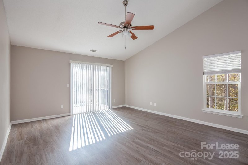 Property image 2 at 205 Markham Drive, Mooresville, NC 28115